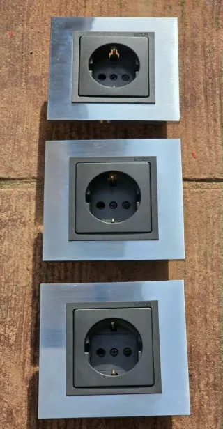 Mecanismos Enchufe Simón 82 Nature