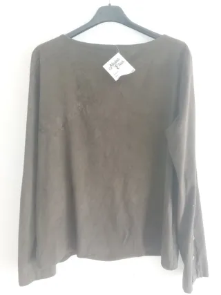 Blusa verde militar manga larga