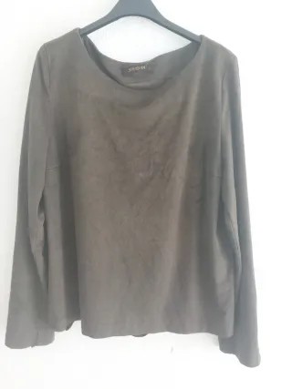 Blusa verde militar manga larga