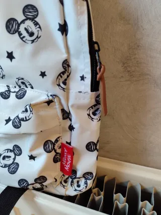 Mochila infantil Mickey Mouse, nueva sin etiquetas
