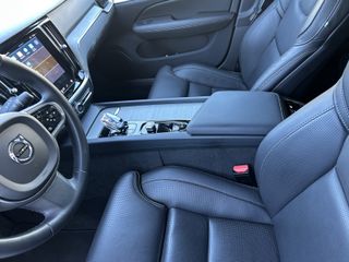 Volvo V60 2.0 B4 (G) Ultra Dark Auto