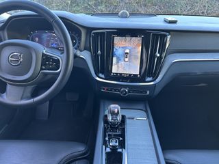 Volvo V60 2.0 B4 (G) Ultra Dark Auto