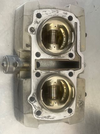 Cilindros SuzukiGS500 2007