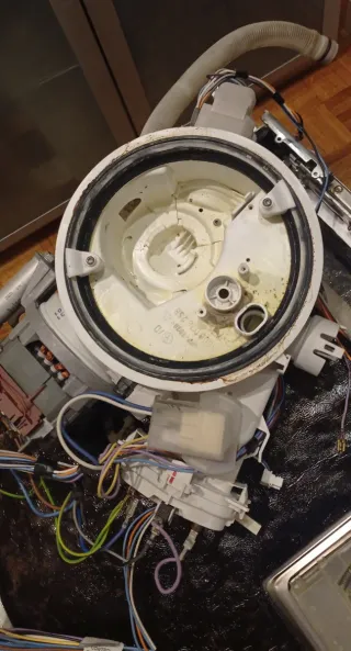 Despiece motor y bomba de Lavavajillas Bosch
