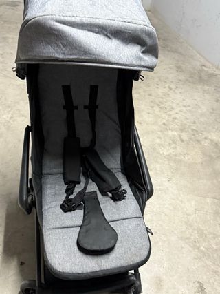 Silla de paseo Carrefour gris