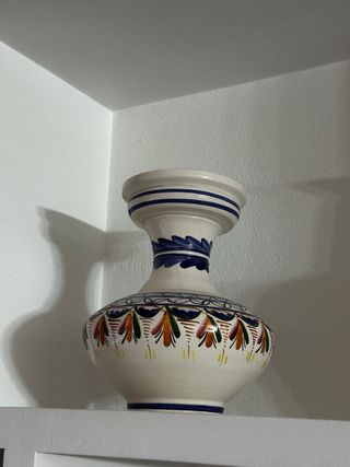 Jarrón de cerámica multicolor