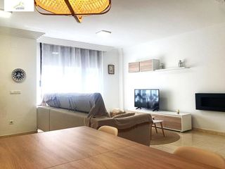 Casa adosada en alquiler en La Cañada en Paterna