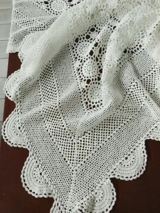 Copriletto uncinetto 260x300 cm