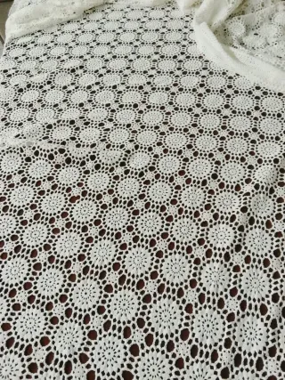 Copriletto uncinetto 260x300 cm