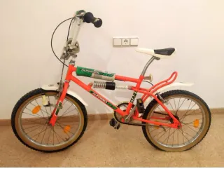 Bicicleta California BMX Roja