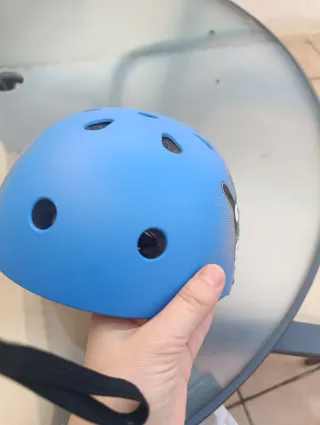 Casco patines + protecciones