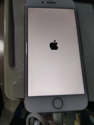 iPhone 7 Rosa e Bianco