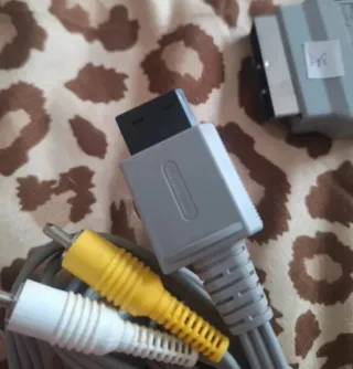 Cable AV Wii Original + Adaptador SCART