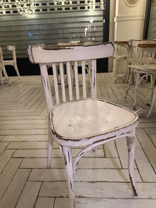 Mesas y sillas de hosteleria (vintage)