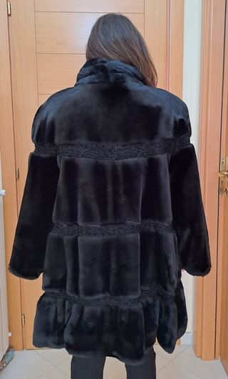 Cappotto in pelliccia sintetica