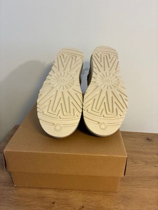 Botas UGG Classic Ultra Mini EU 39
