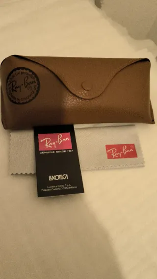 Gafas de Sol Ray-Ban Negras y Doradas