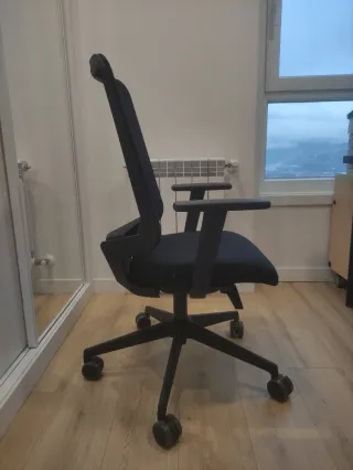 Silla Forma 5 Sense Negra