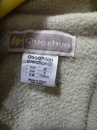 Chaqueta verde con forro polar desmontable