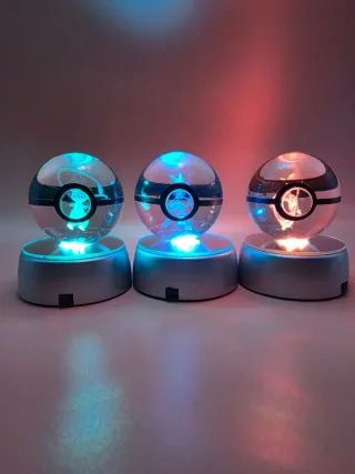 Lampada Pokeball Pikachu 3D LED
