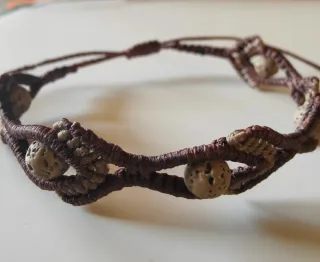 Pulsera Macramé Cuentas Lava Beige Marrón