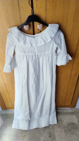 Traje de Comunión Blanco Talla 10. Tejido plumeti.