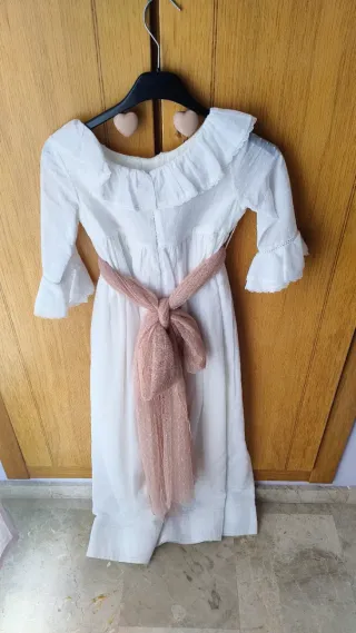 Traje de Comunión Blanco Talla 10. Tejido plumeti.