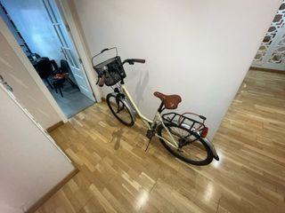 Bicicleta paseo Biocycle Lux aluminio