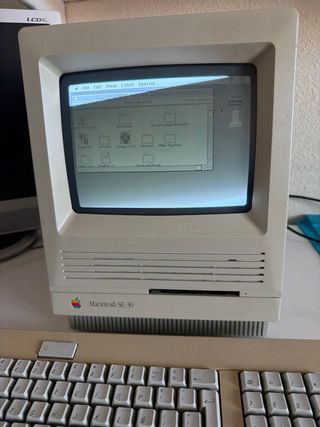 Apple Macintosh SE/30 Ordenador Clásico