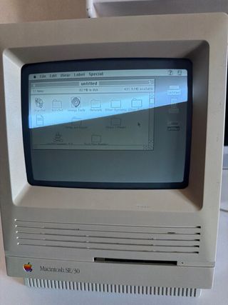 Apple Macintosh SE/30 Ordenador Clásico
