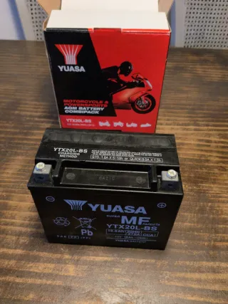 Batería Yuasa YTX20L-BS Moto AGM