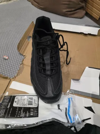 Nike Air Max 95 TT Negras