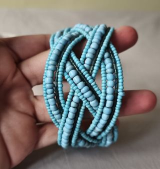 4 Pulseras Cuentas Alambre