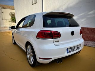 Volkswagen Golf 2010