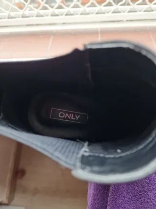 Botines ONLY negros talla 40