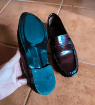 Mocasines burdeos Mango