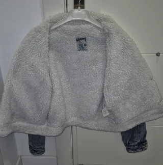 Cazadora vaquera con borreguillo