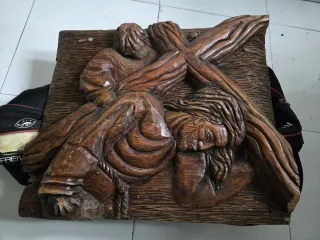 Cartela Cristo Madera Barnizada