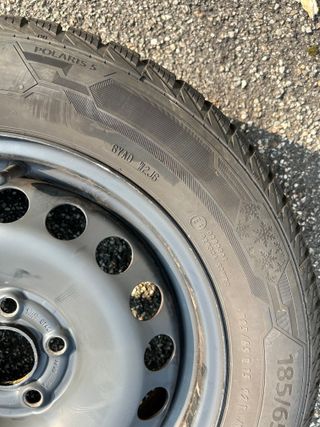 Set 4 cerchi + 4 gomme invernali