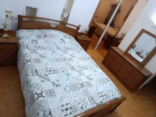 Juego de dormitorio madera