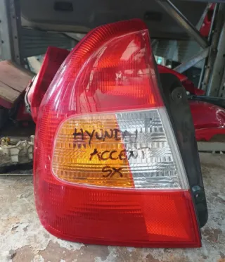 Fanale Posteriore Sinistro Hyundai Accent