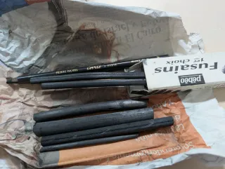 Set carboncillos Pēbéo y Pierre Noire