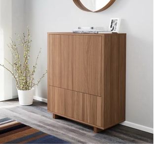 Mesa comedor extensible madera y aparador.