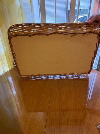 Bandeja de mimbre rectangular
