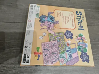 Juego de mesa Disney Stitch Game Compendium