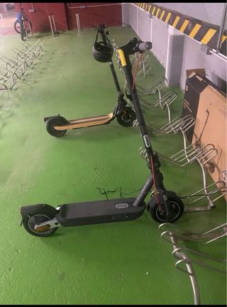 Patinete eléctrico casi nuevo