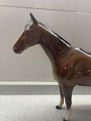 Figura de Caballo de Porcelana Inglesa
