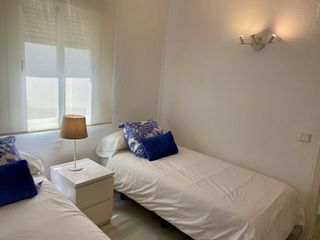 Piso en alquiler en Los Naranjos - Las Brisas en Marbella