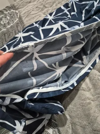 Copripiumino blu e bianco fantasia geometrica