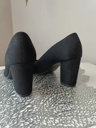 Zapatos  graceland de ante negros nuevos  talla 37